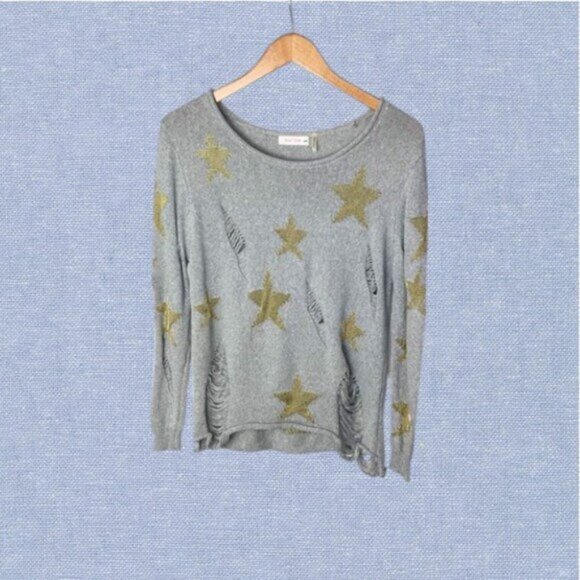 🛎️ 5/$20 Love Tree Star Print Distressed Sweater Size S/M - Picture 1 of 6